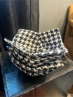 Houndstooth Fabric Bowl Cozy Set - Black & White